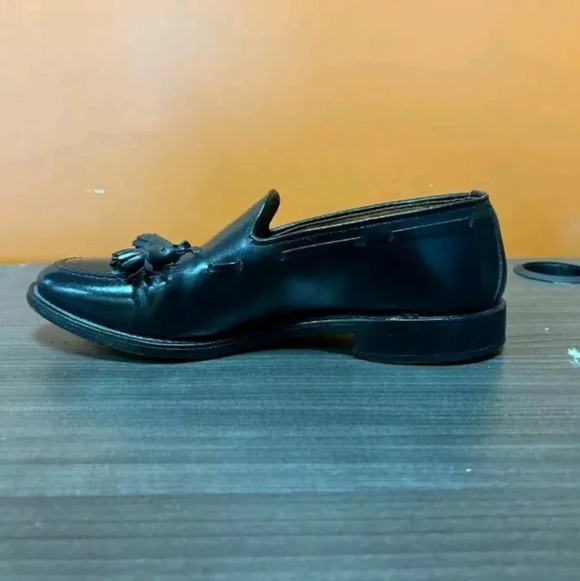Allen Edmond Grayson black tassel slip on loafer 7.5 D - Picture 6 of 7